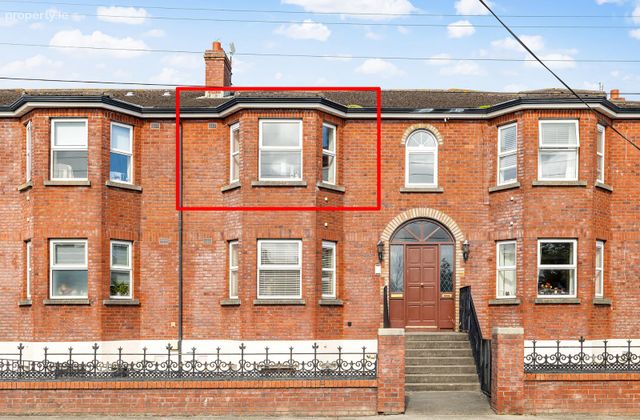 17 Glenhilton, Herbert Road, Bray, Co. Wicklow - Click to view photos