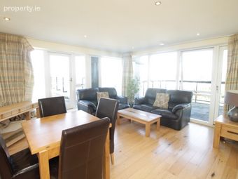 Short Term Let, Wyckham Point, Dundrum, Dublin 16 - Image 2