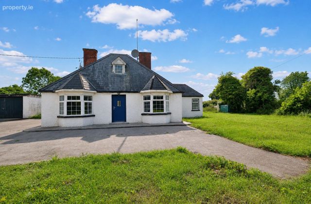 Martinstown, Athboy, Co. Meath - Click to view photos