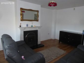 19 Orchard Heights, Charleville, Co. Cork - Image 2