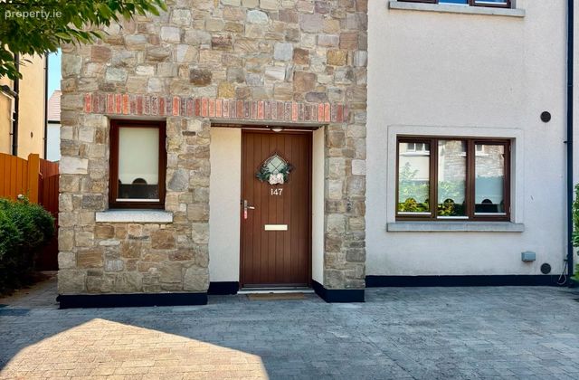 147 Roseberry Hill, Roseberry, Newbridge, Co. Kildare - Click to view photos