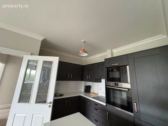 Apartment 31, Roscam House, Roscam, Co. Galway - Image 4