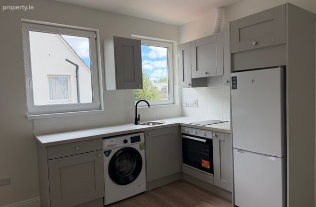 Saint John's Road, Dublin 22, Clondalkin, Dublin 22 - Click to view photos