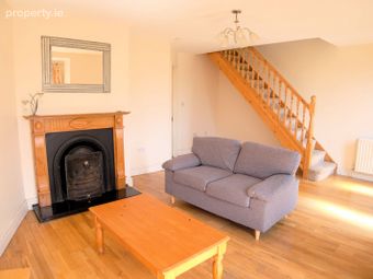 5 An Sr&uacute;than, Cross Street, Loughrea, Co. Galway - Image 5