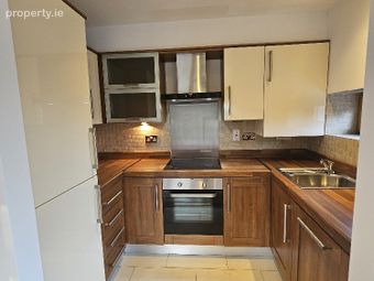 Short Term Let Up To 6 Months Only - The Croft, Parc Na Silla Avenue, Loughlinstown, Co. Dublin - Image 5