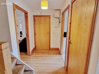 34 Castlegate Copse, Adamstown Castle, Lucan, Co. Dublin, Lucan, Co. Dublin - Image 2