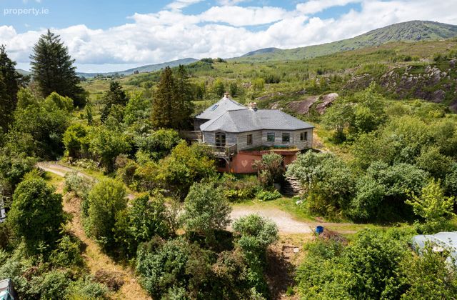 Honeycomb &amp; Honeypot Annex, Derryduff More, Coomhola, Bantry, Co. Cork, Kealkill, Co. Cork - Click to view photos