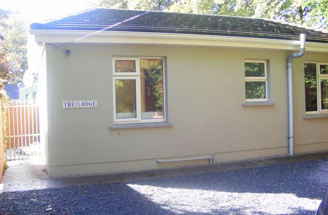 The Lodge, Ballygroman, Ovens, Ovens, Co. Cork - Click to view photos