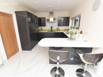 3 Fern Bank, Castle Heights, Kilmoney, Carrigaline, Co. Cork - Image 4