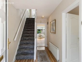 16 The Lawn, Woodpark, Ballinteer Dublin 16, Ballinteer, Dublin 16 - Image 2