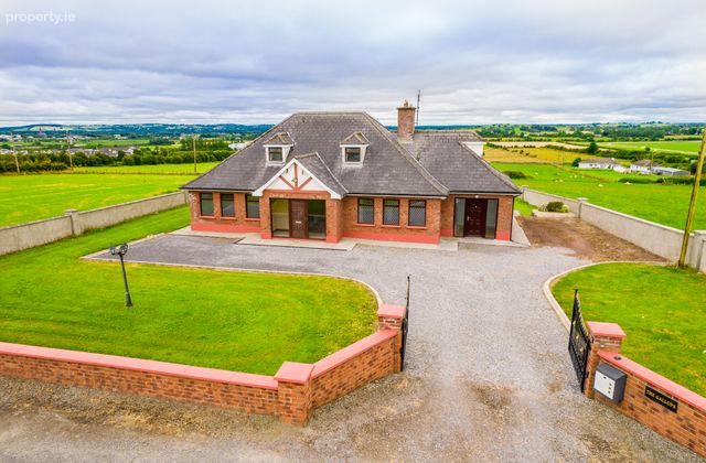 Carrownabrickna, Roscommon, Co Roscommon, Gallowstown, Co. Roscommon - Click to view photos