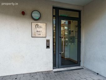 Block 5, Clongriffin, Dublin 13 - Image 2