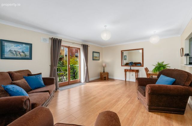 Dorset Square, Dublin 1 - Click to view photos