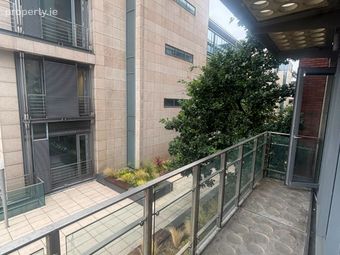 Apt 15, Block B, Smithfield Market, D07 K542, Smithfield, Dublin 7 - Image 5