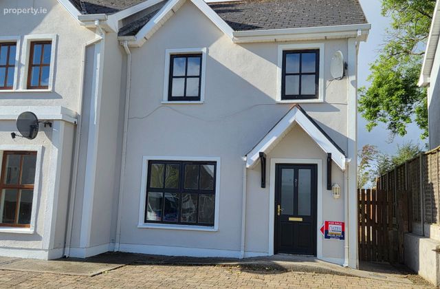 21 Cnoc Na Gaoithe, Lanesborough, Co. Longford - Click to view photos