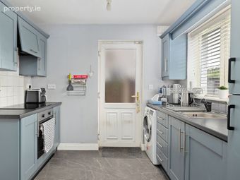 44 Derrycorris Drive, Edenderry, Co. Offaly - Image 4