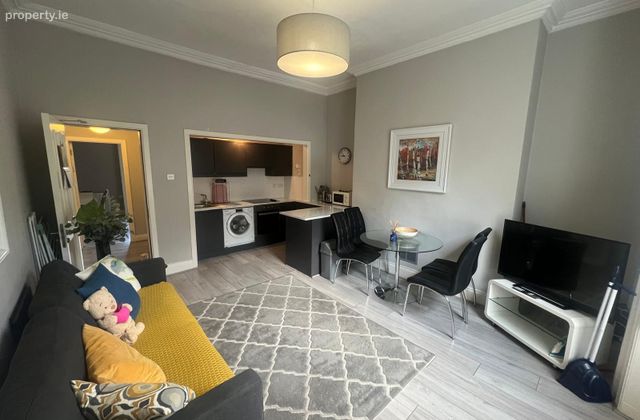 Warrington Place, Dublin 2 - Click to view photos