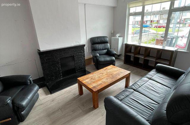 65 Harmonstown Road, Dublin 5, Artane, Dublin 5 - Click to view photos