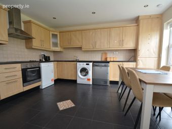 14 The Grove, Martello Village, Drogheda, Co. Louth - Image 3