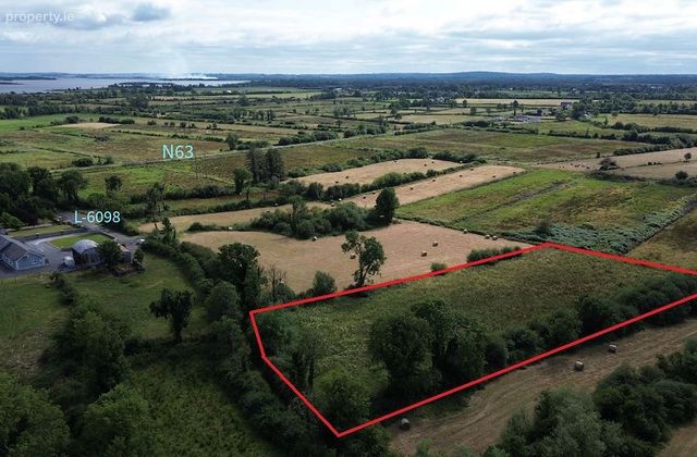 Clonadra, Lanesborough, Co. Roscommon - Click to view photos