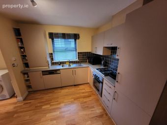 32 Woodfield Hall, Station Road, Blarney, Co. Cork - Image 2