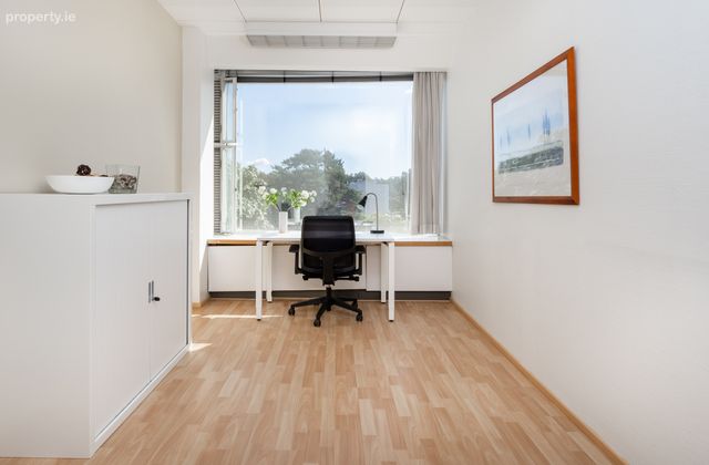 Regus, Block B, The Crescent Building, Northwood Crescent, Santry, Dublin 9 - Click to view photos