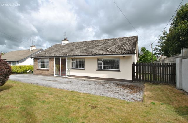 Seffin, Birr, Co. Offaly, Birr, Co. Offaly - Click to view photos