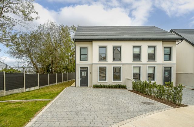 11 Prospect Drive, Skevanish, Innishannon, Co. Cork - Click to view photos