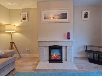 4 Carrig Avenue, Carrig Na Curra, Carrigaline, Co. Cork - Image 5