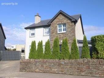 31 Gortnaclohy Heights, Skibbereen, Co. Cork