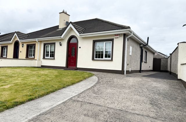 11 Preston Heights, Kilmeague, Co Kildare, Allen, Co. Kildare - Click to view photos