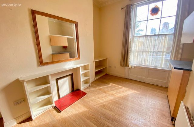 Leinster Square, Rathgar, Dublin 6 - Click to view photos