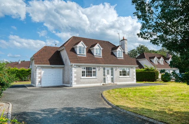 6 Laurel Avenue, Ballinalee Road, Longford, Longford Town, Co. Longford - Click to view photos