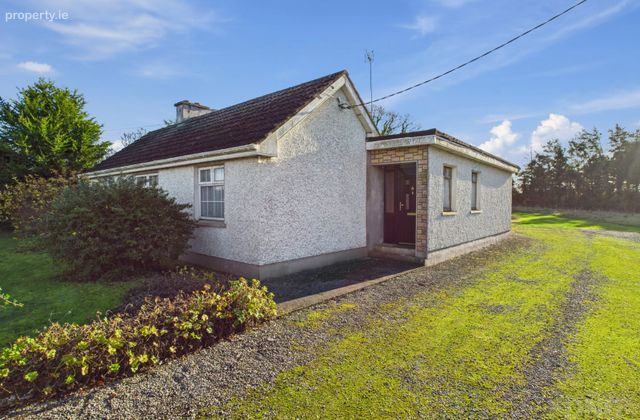Clonmore, Tullamore, Co. Offaly, Tullamore, Co. Offaly - Click to view photos