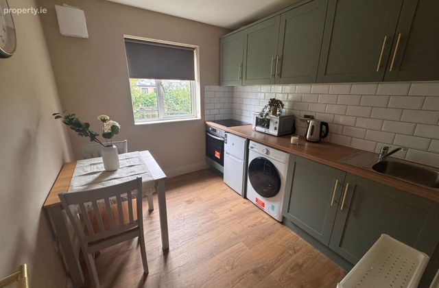 Longwood Avenue, South Circular Road, Portobello, Dublin 8 - Click to view photos