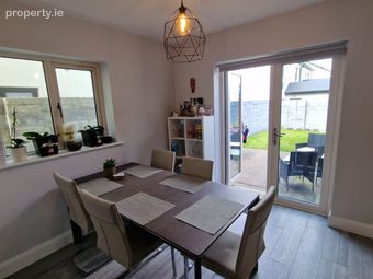 63 P&aacute;irc Na R&iacute;, Athenry, Athenry, Co. Galway - Image 4