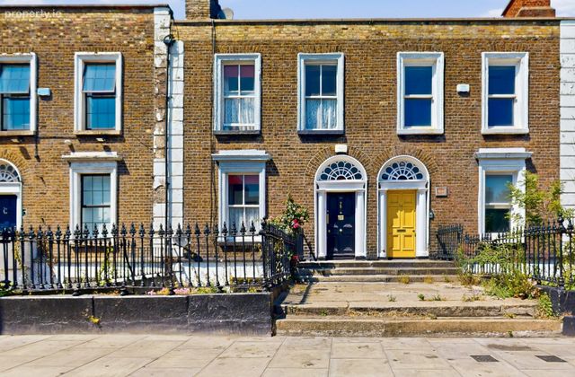 73 Amiens Street, Dublin 1 - Click to view photos