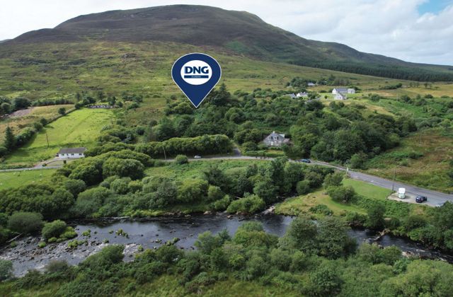 Aughera, Teelin, Co. Donegal, Teelin, Co. Donegal - Click to view photos
