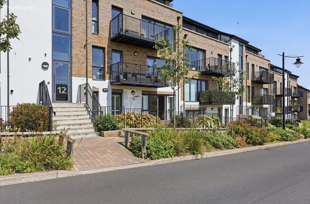 Apartment 1, 12 The Meadow, Robswall, Malahide, Co. Dublin - Click to view photos