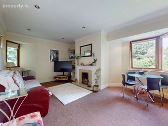 Apartment 10, Beaupark Downs, Monkstown Valley, Monkstown, Monkstown, Co. Dublin - Image 2