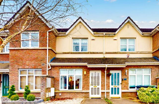 61 Latchford Green (plus Converted Attic), Blanchardstown, Dublin 15 - Click to view photos