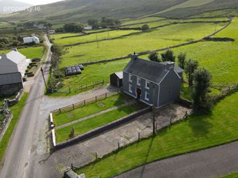 Caherscullibeen, Ballydavid, Co. Kerry - Image 5