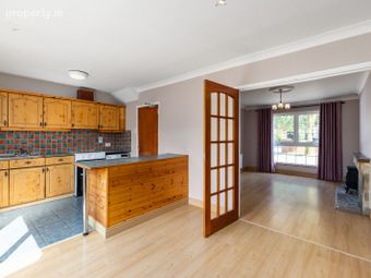46 Llewellyn Court, Rathfarnham, Dublin 16 - Image 4