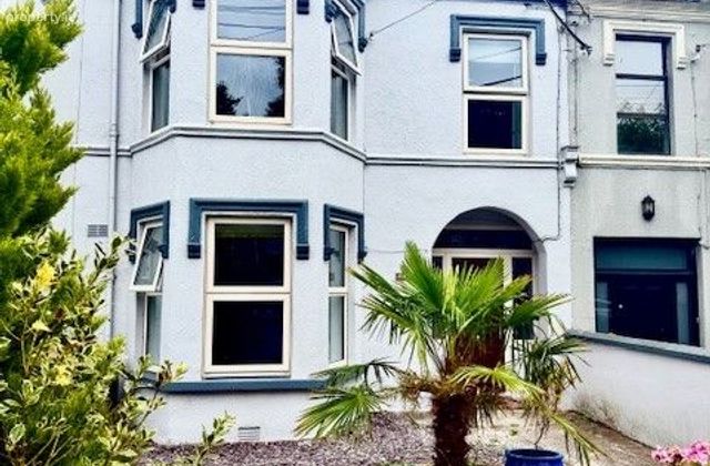 Glenvera, Oakpark Road, Tralee, Co. Kerry - Click to view photos