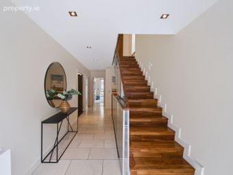 1 Longwood, Wynnsward Park, Clonskeagh, Dublin 14 - Image 4