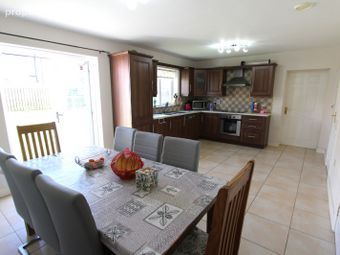 47 Coil Darach, Castleblayney, Co. Monaghan - Image 5