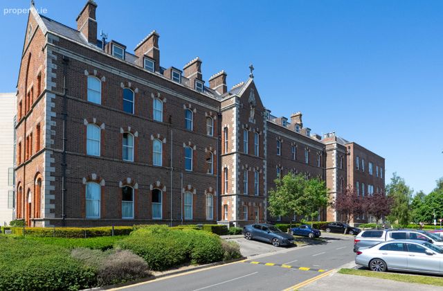 44 Convent Hall, Mount Saint Annes, Milltown, Dublin 6, Milltown, Dublin 6 - Click to view photos