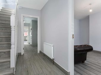 8 St. Johns Park West, Clondalkin, Dublin 22, Clondalkin, Dublin 22 - Image 2