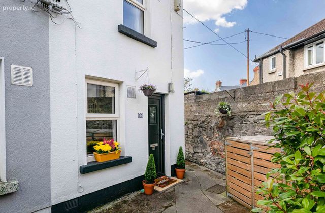 10 Fitzpatrick's Cottages, Harold's Cross Road, Harold's Cross, Dublin 6w - Click to view photos