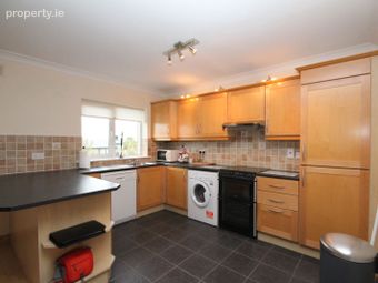 52 Parklands Court, Dublin 24, Firhouse, Dublin 24 - Image 2
